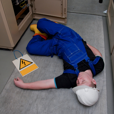 Level 3 Award in Emergency First Aid at Work inc Electrical Accidents
